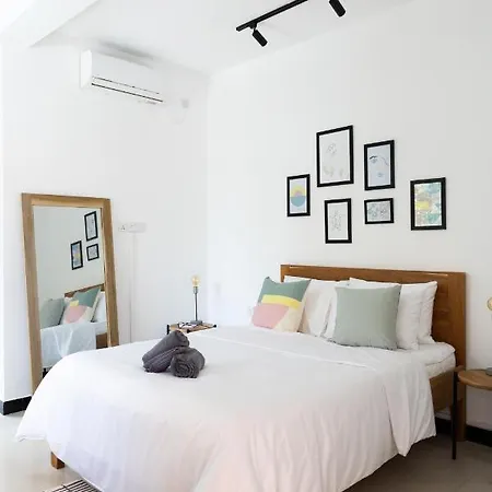 Spindrift Hostel Madiha (Adults Only) Matara Exterior photo